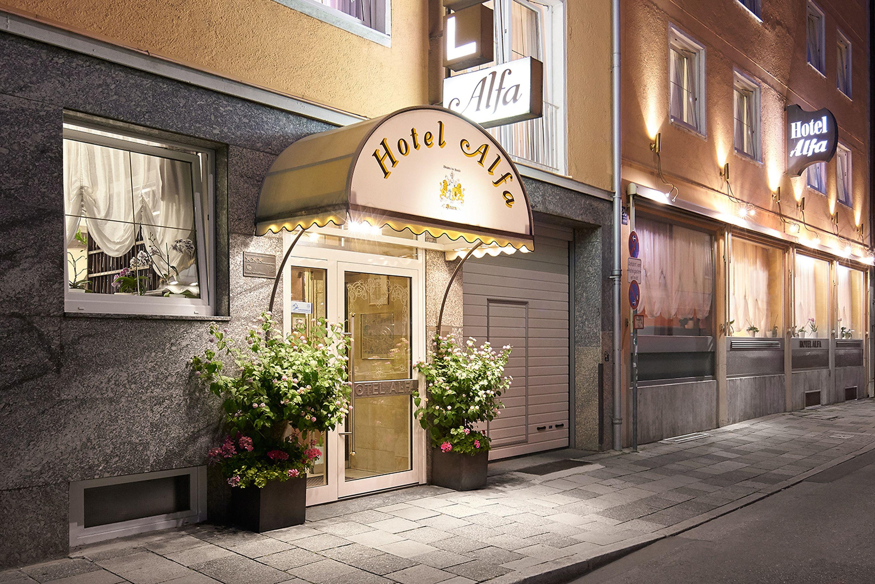 Hotel Alfa Zentrum — Photos 1